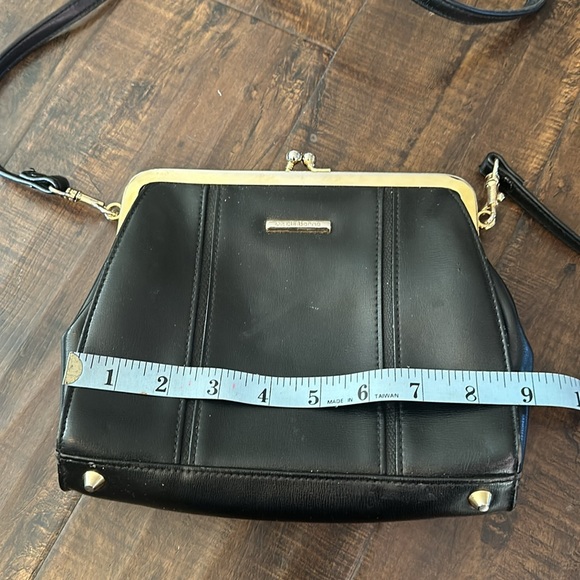 True Vintage Liz Claiborne Purse - Picture 2 of 4